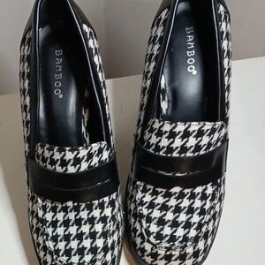 BAMBOO Black and White Houndstooth Loafers